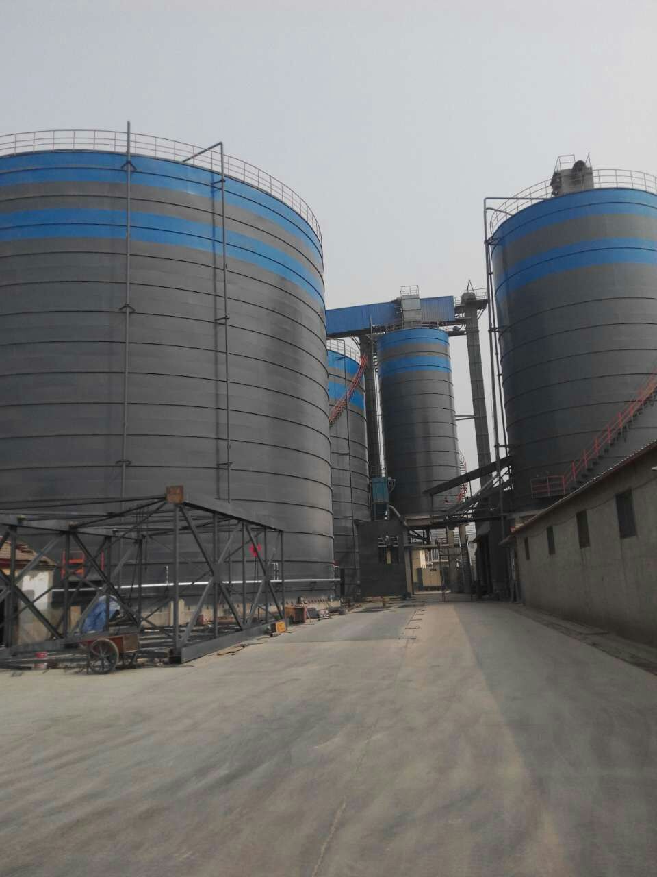 木鱼镇粉煤灰储存库基础怎么建造